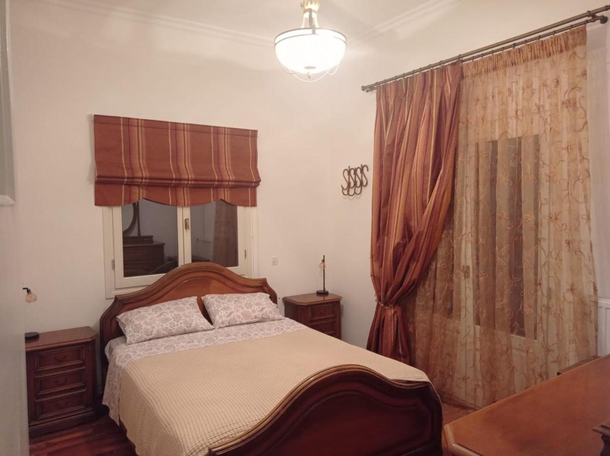 Danesi House Apartment Leonídion Екстериор снимка